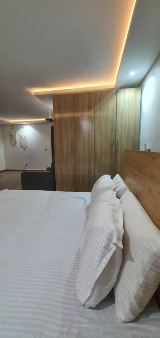 לגוס Abode Apartments מראה חיצוני תמונה